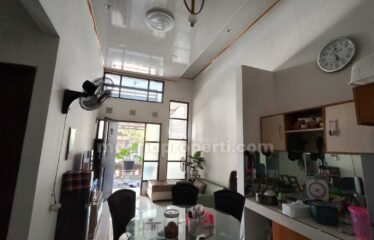 Dijual Cepat Rumah Siap Huni Luas 72M2 di Graha Raya Bintaro (Yk)