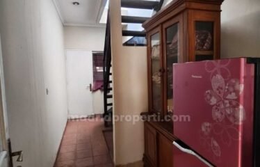 Disewakan Rumah Bagus 2 Lantai di Versailles BSD City – Furnished & Renovasi (YK)