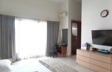 Dijual Rumah Premium BSD XIV Nusaloka: Turun Harga Rp4,25 Miliar, SHM Siap ( Rin)