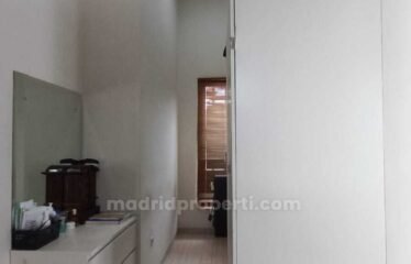 Dijual Rumah Premium BSD XIV Nusaloka: Turun Harga Rp4,25 Miliar, SHM Siap ( Rin)