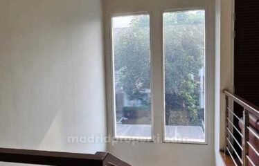Dijual Rumah Bagus Siap Huni, Strategis di BSD The Green (HAN)